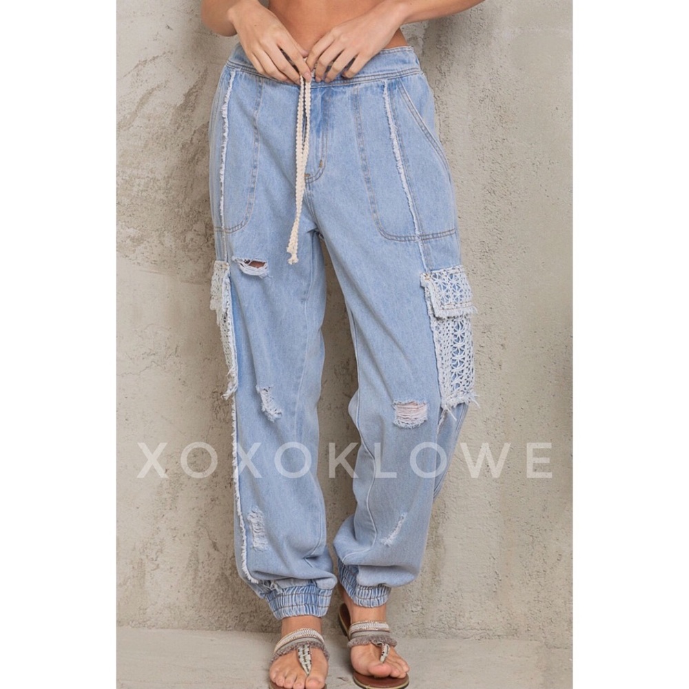 LAST ONE POL Slouchy Denim Jogger Jeans Lace Pockets Distressed - Picture 4 of 16